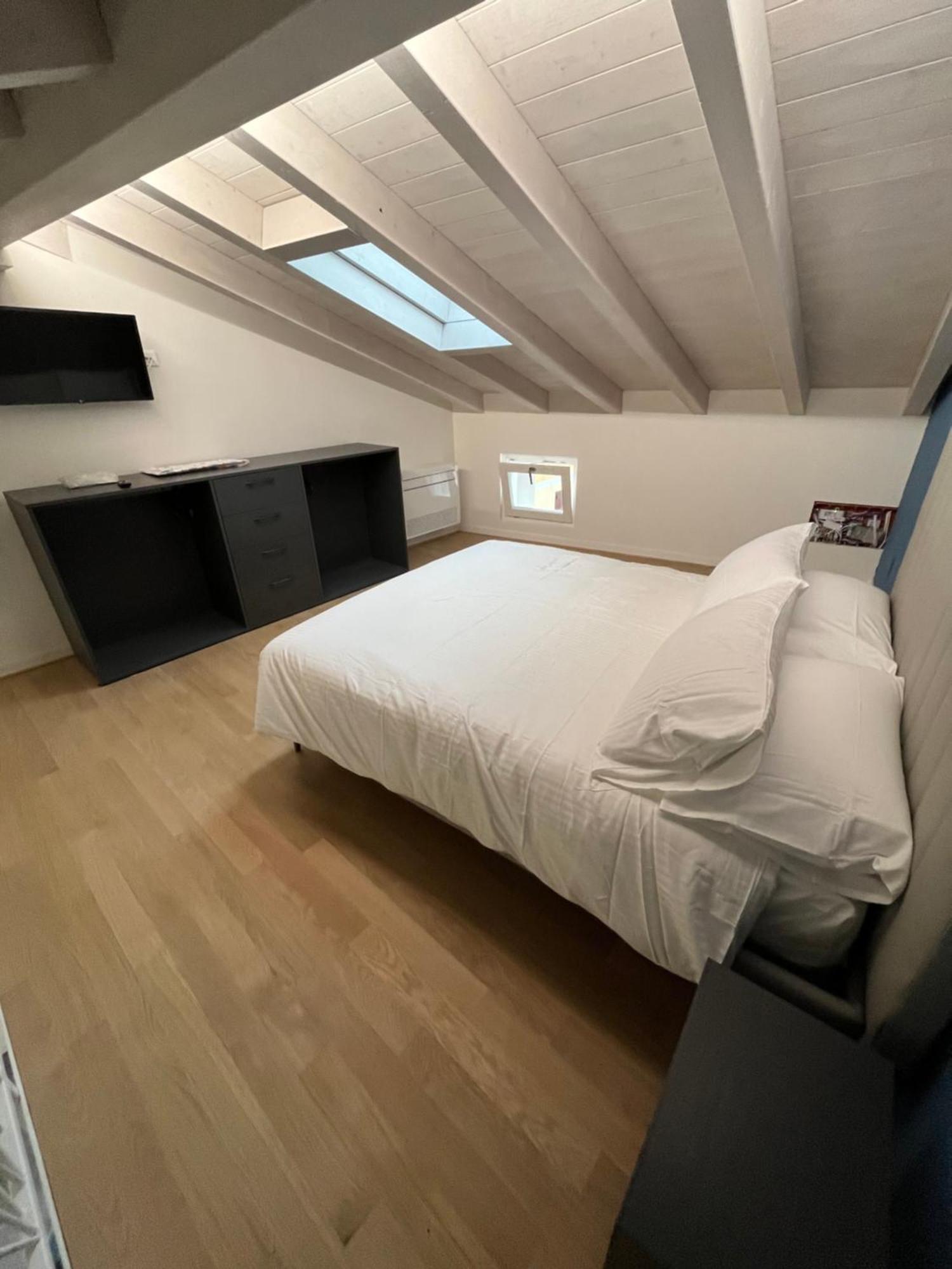 Apartament La Casa Incartata Toscolano Maderno Zewnętrze zdjęcie